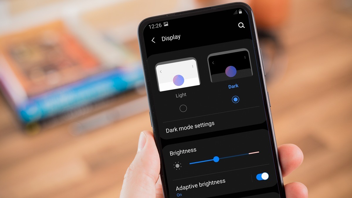 Modo escuro pode não ser tão importante para a autonomia dos smartphones, diz estudo - Tudocelular.com