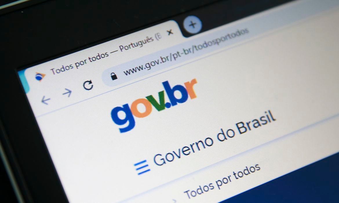 Governo brasileiro planeja padronizar carteira de identidade e usar biometria via Gov.br