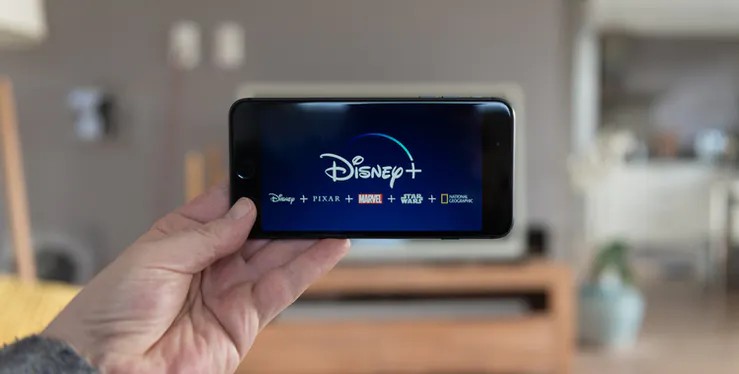 Disney Plus lana plano apenas mobile para concorrer com Netflix na ndia
