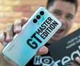 realme GT Master: celular intermediário premium compete com top de linha? | Análise / Review