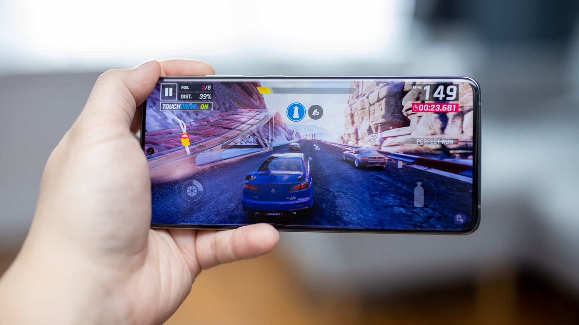 Galaxy S20 FE 5G recebe atualizao com One UI 4.0 e Android 12 estvel