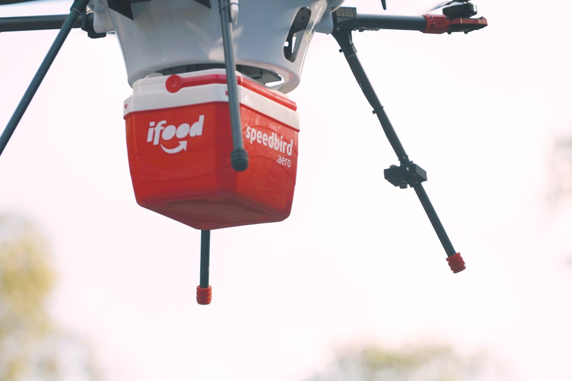 iFood recebe autorizao da Anac e ser a 1 empresa a fazer delivery por drone no pas