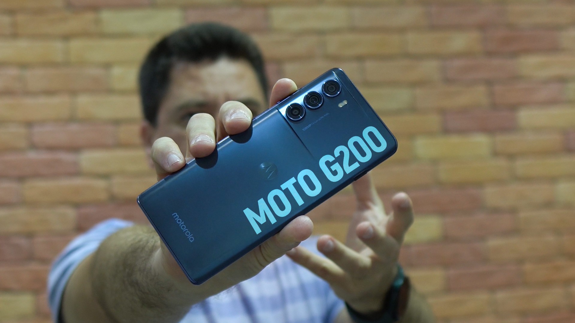 Moto G200 tem potencial de top de linha com experincia de intermedirio | Anlise / Review