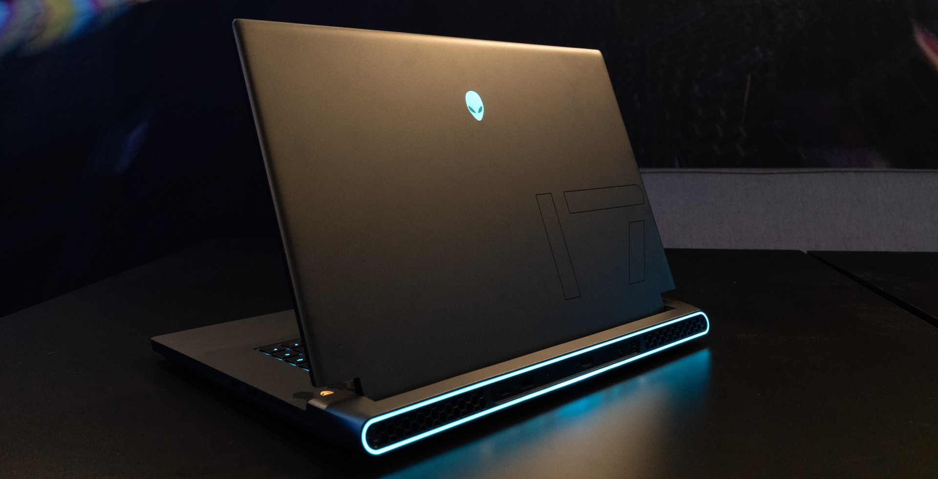 CES 2022: Dell apresenta novos notebooks e acessrios gamer da linha Alienware