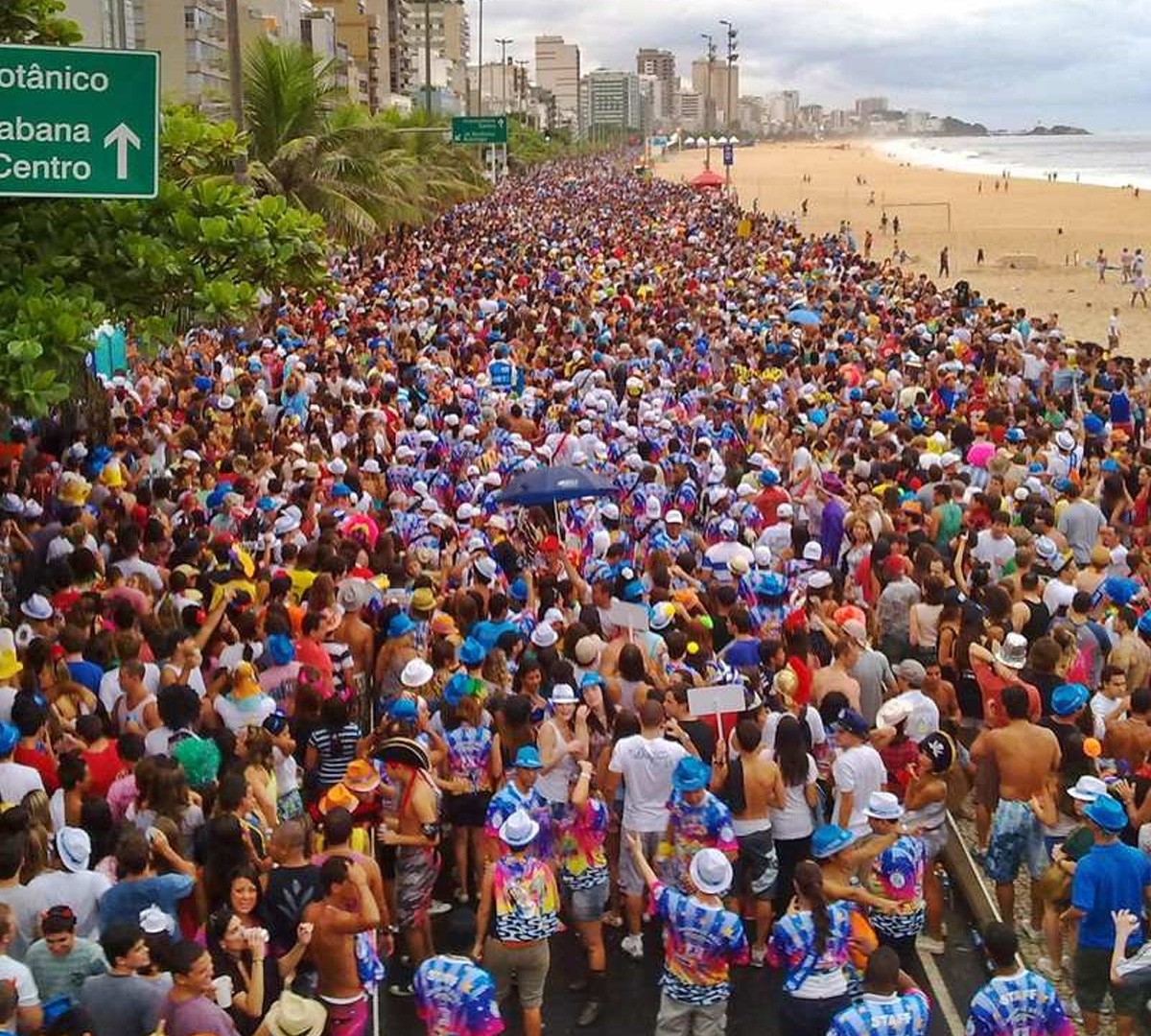 Carnaval de rua no Rio de Janeiro cancelado - CNN Portugal