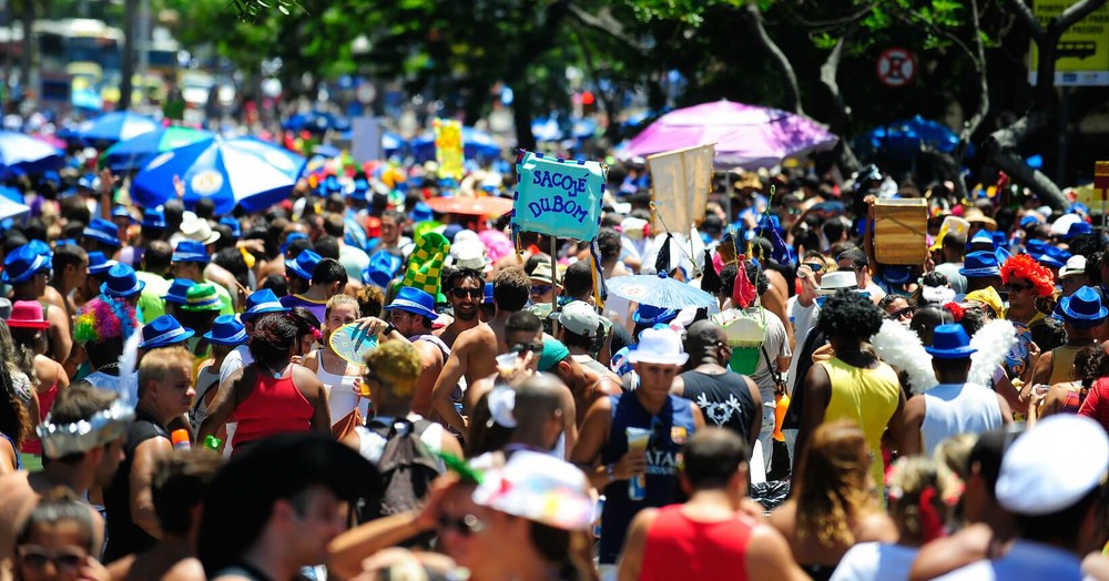 Coronavírus: desfiles de carnaval de rua de 2022 são cancelados no Rio de  Janeiro 