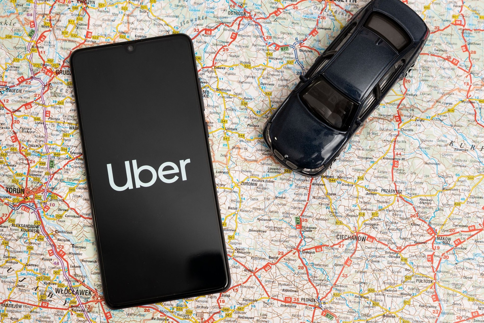 Finalmente! Uber lança função que permite pedir viagens para outras pessoas  pelo aplicativo 
