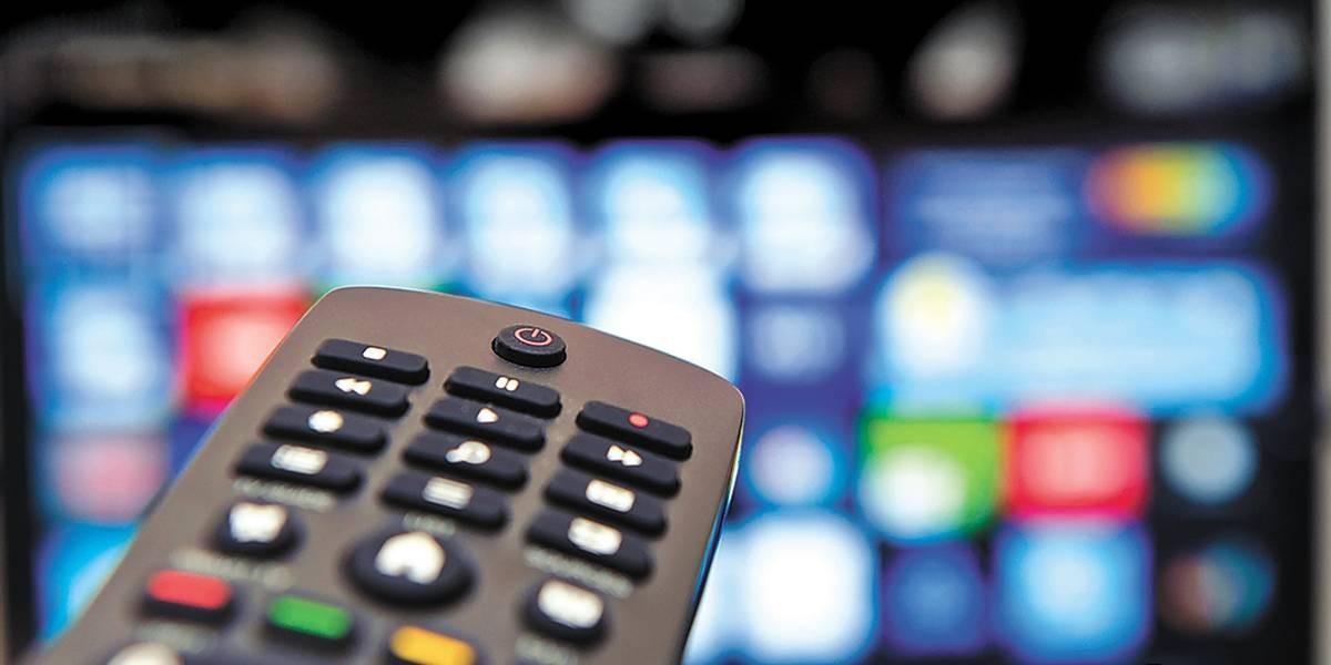 Telefonia fixa e TV por assinatura recuam em março de 2023