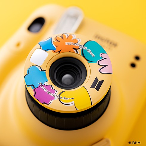 Instax Mini 11 BTS versão Butter: Fujifilm lança câmera em
