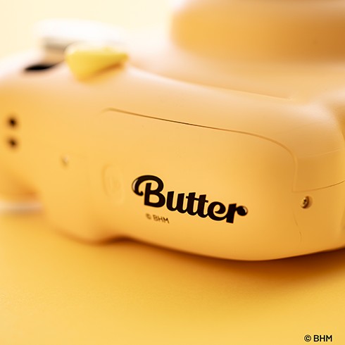 Instax Mini 11 BTS versão Butter: Fujifilm lança câmera em