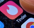 Tinder testa novo recurso com base em IA para aprender melhor sobre o usuário