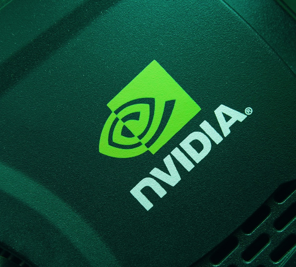 GeForce RTX搭載 Windows 11 Placa de Vídeo Gigabyte NVIDIA GeForce RTX 4070 WINDFORCE OC, 12GB