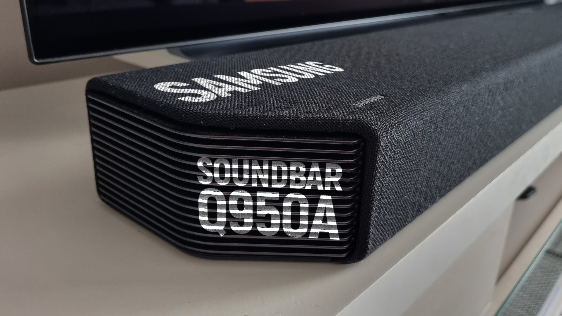 Samsung Q950A: finalmente uma soundbar que entrega som de cinema ...
