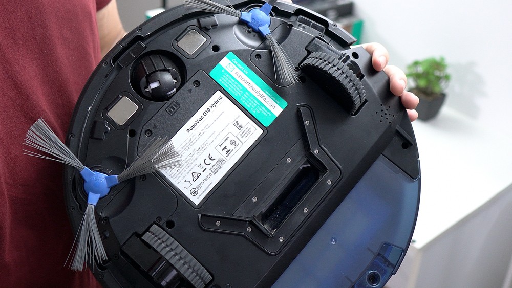 Eufy RoboVac G10 Híbrido: o robô que aspira e passa pano