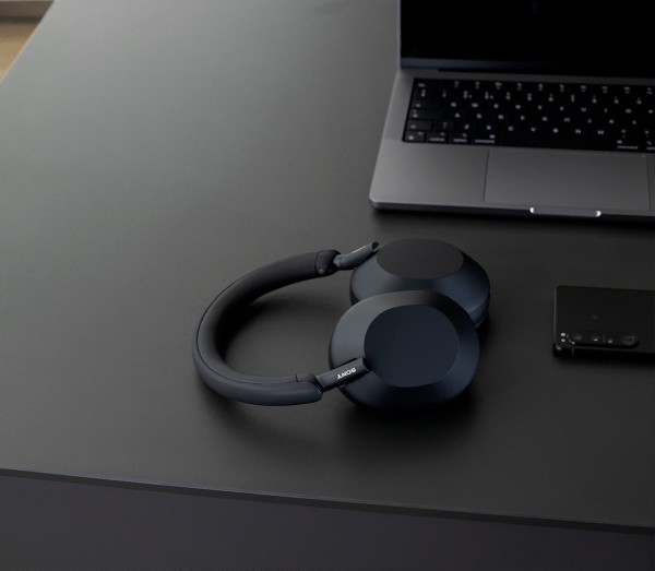 Sony anuncia fone de ouvido WH-1000XM5 com novo visual e drivers