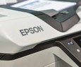 Epson lana novo projetor a laser com vida til de 20 mil horas e funes de smart TV