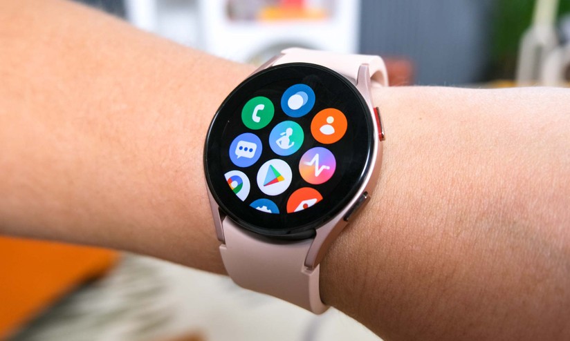 Galaxy watch hotsell google play store