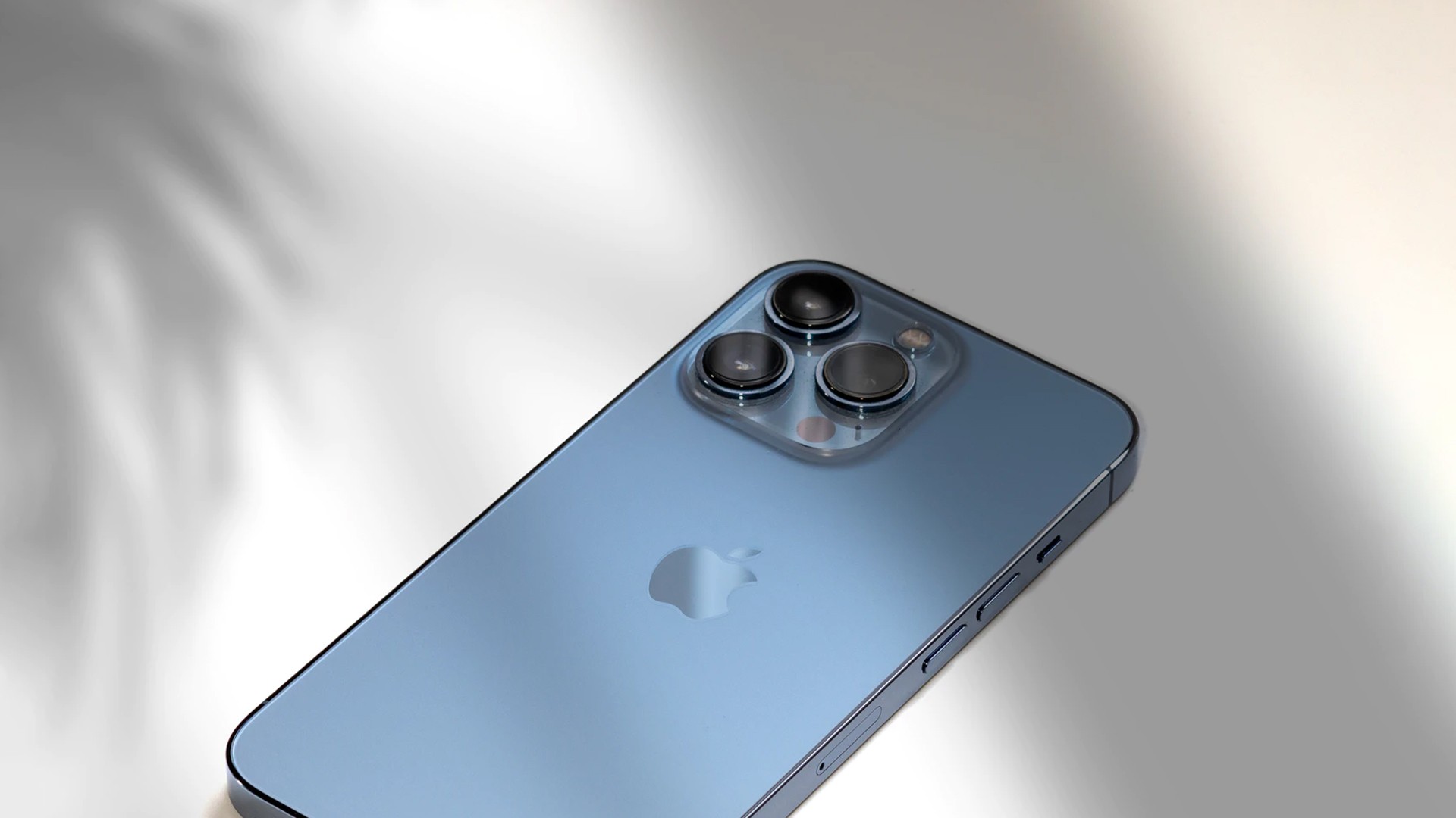 Айфон 13 про Макс камера мегапикселей