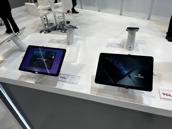 Tablets expostos na feira Eletrolar show 2022 pela Usina de Vendas Distribuidora Capilarizada