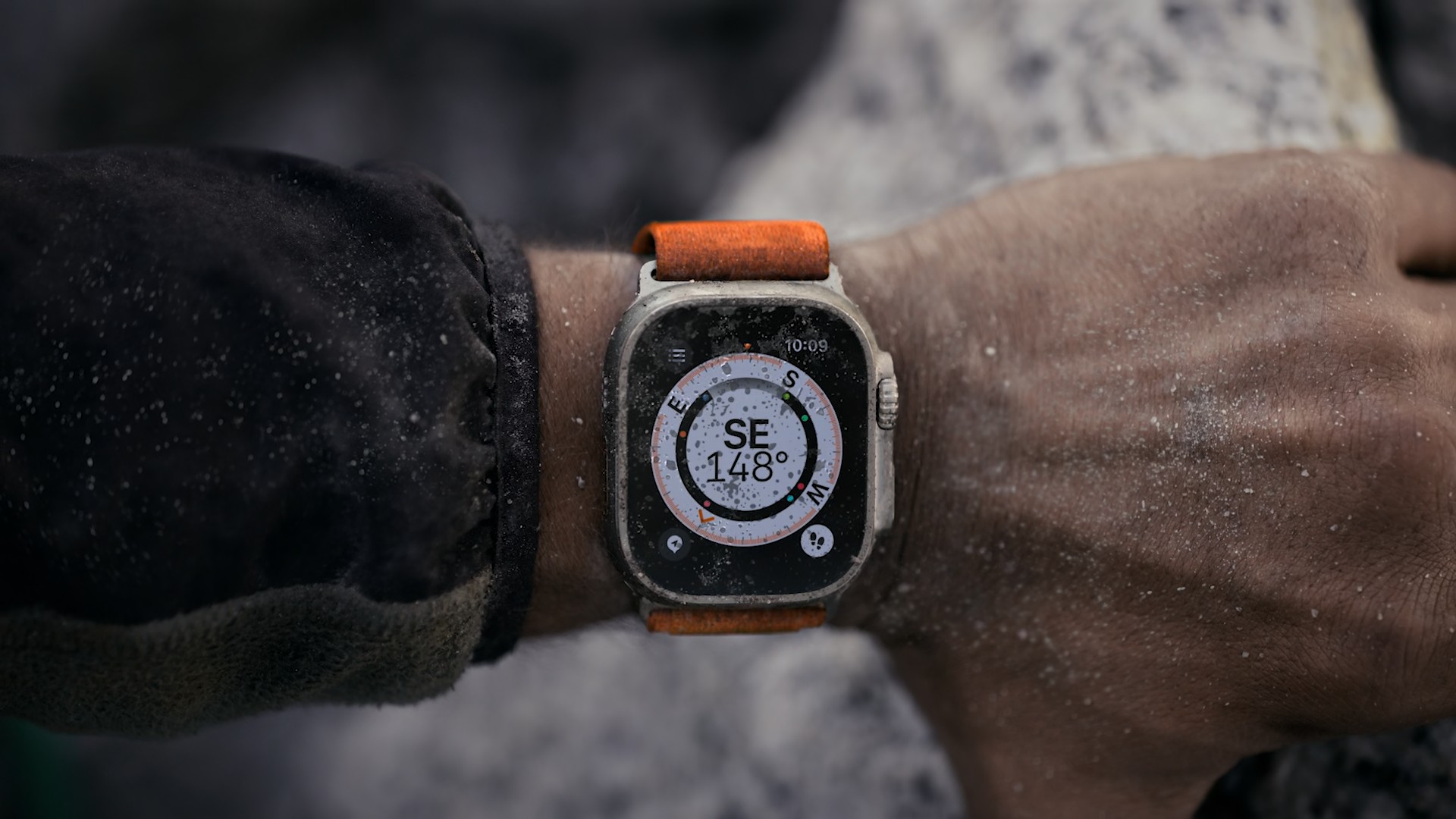 Apple anuncia novos relógios inteligentes Watch Series 8, SE e