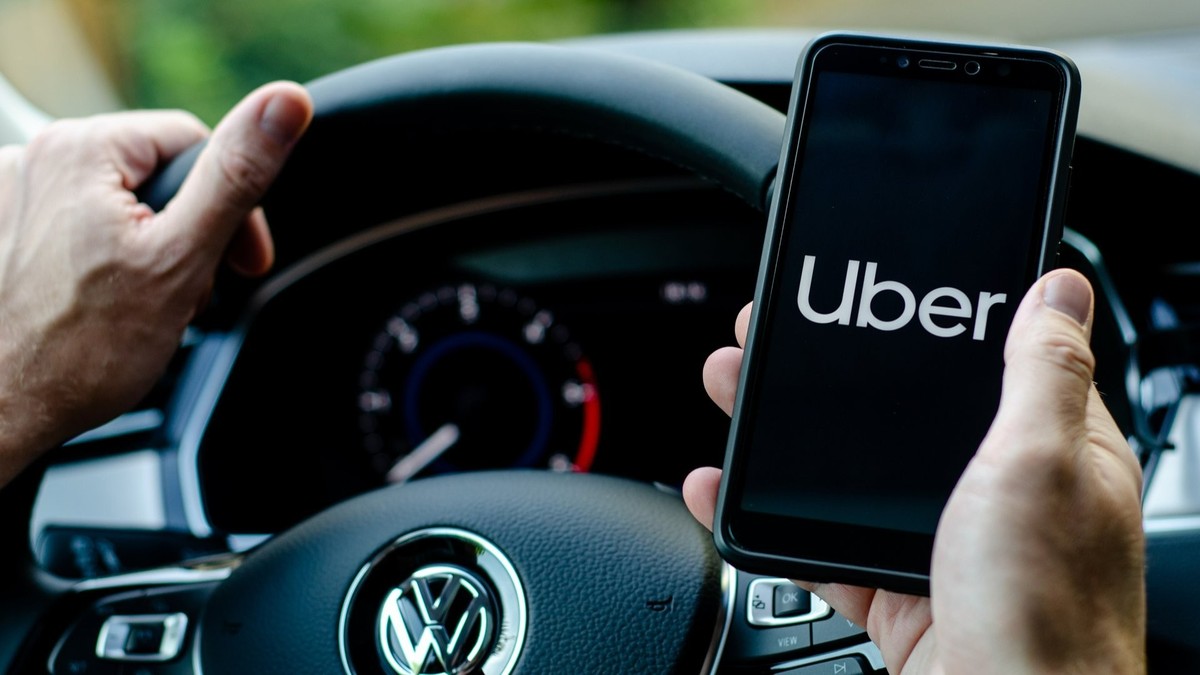 CADE reabre investigação sobre conduta da Uber com app de ganhos para motoristas