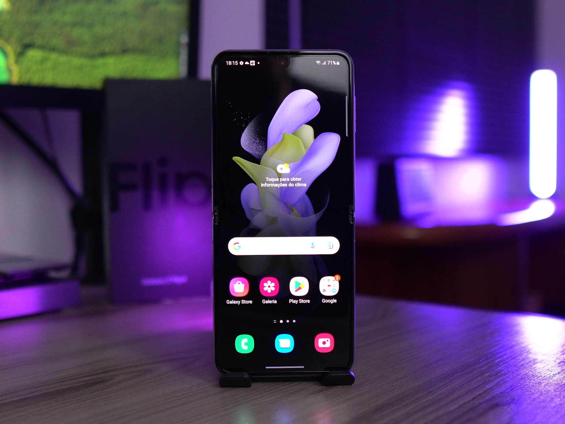 De grife: Galaxy Z Flip 4 Maison Margiela Edition ganha novos