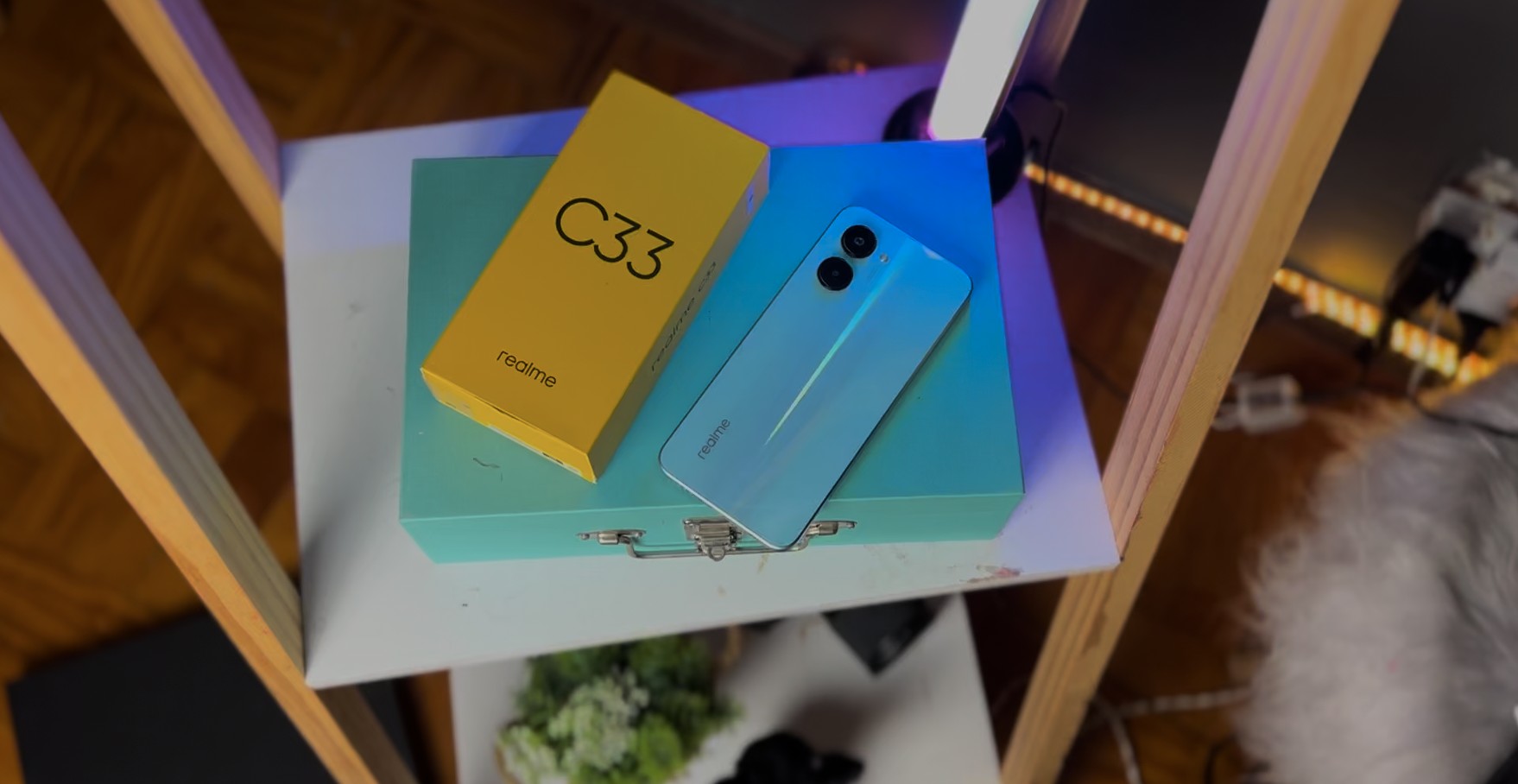 Как перезагрузить телефон realme c33