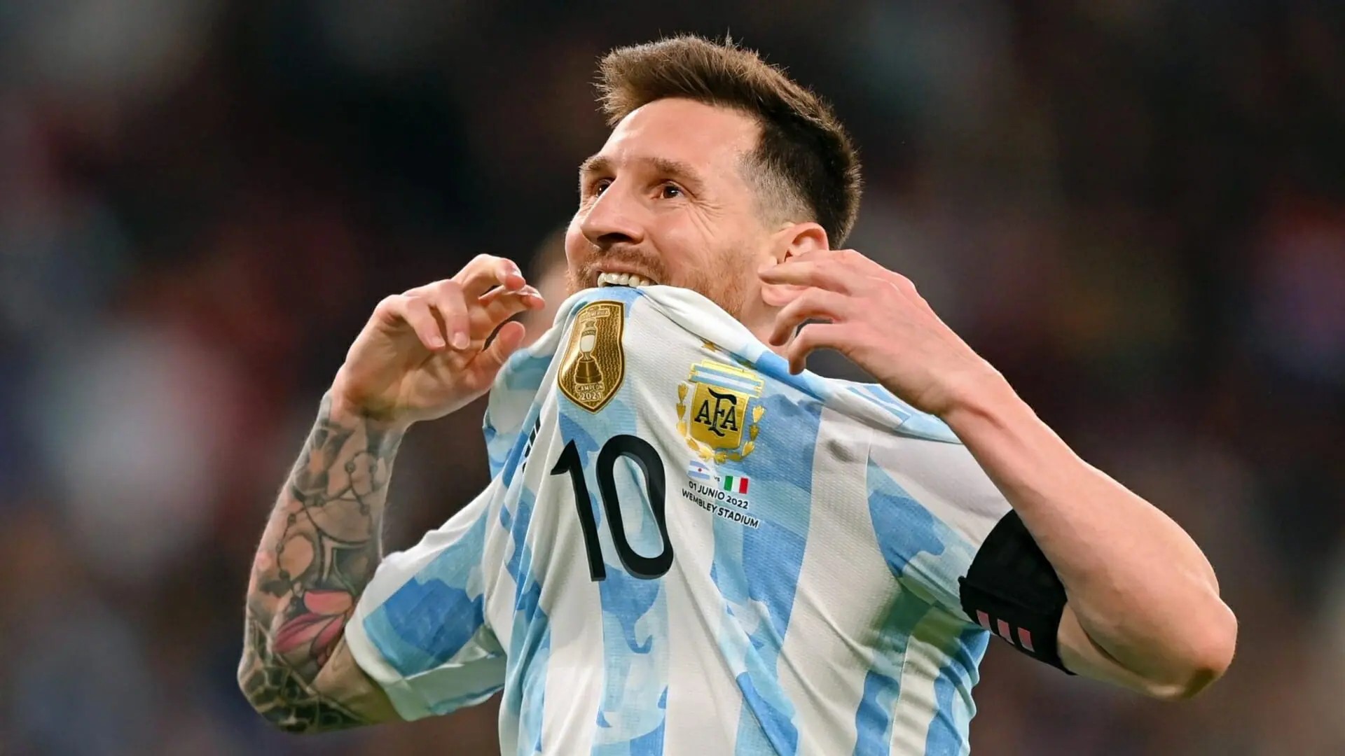 CAMISOLA  MESSI 10  ARGENTINA CAMPEÃO MUNDIAL 2022