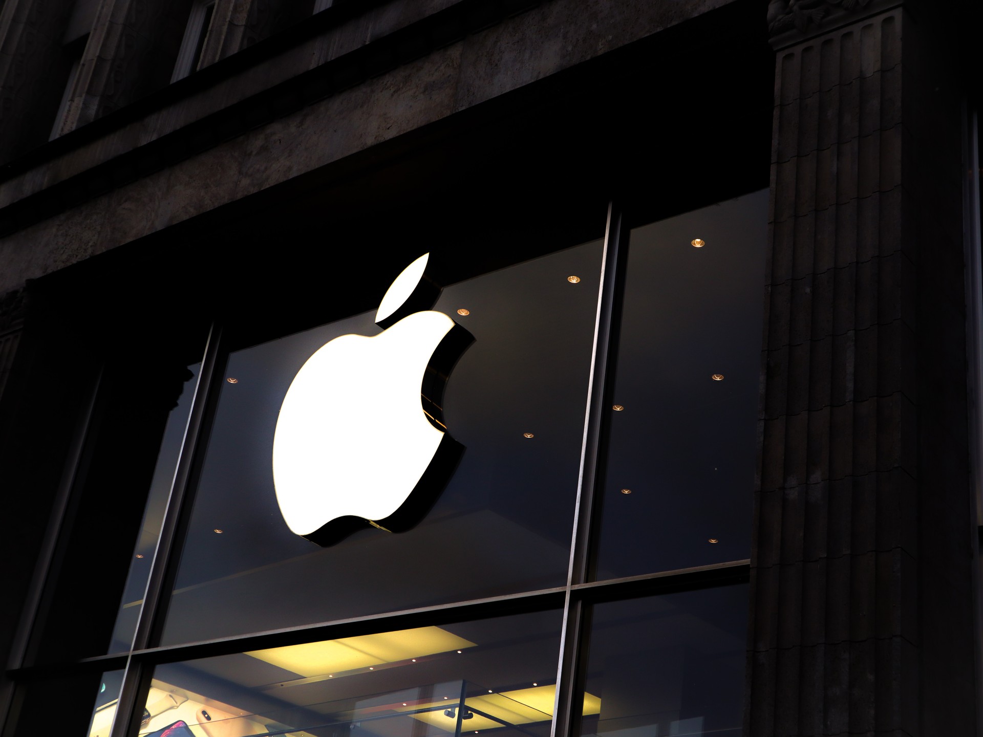 Apple atrasa desenvolvimento de iOS 18, macOS 15, watchOS 11 e tvOS 18  devido a bugs - TecMundo