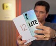 Xiaomi 12 Lite: bom conjunto de tela, c
