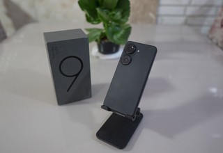 ASUS Zenfone 9 ブラック AI2202 256GB Smartphone Asus Zenfone 9 Snapdragon 8+ 8gb 256gb Amoled Cor