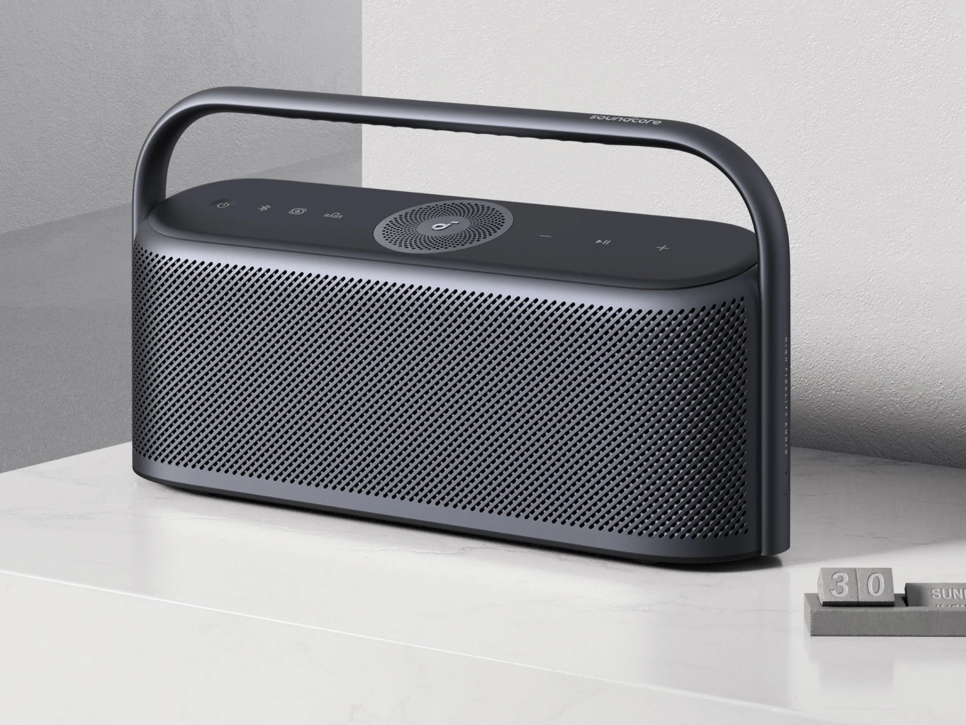 Som premium em qualquer lugar: caixa Bluetooth Soundcore X600 em