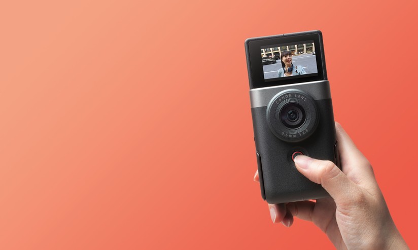 Canon anuncia câmera PowerShot V10 com foco em vlogs, tela flip e