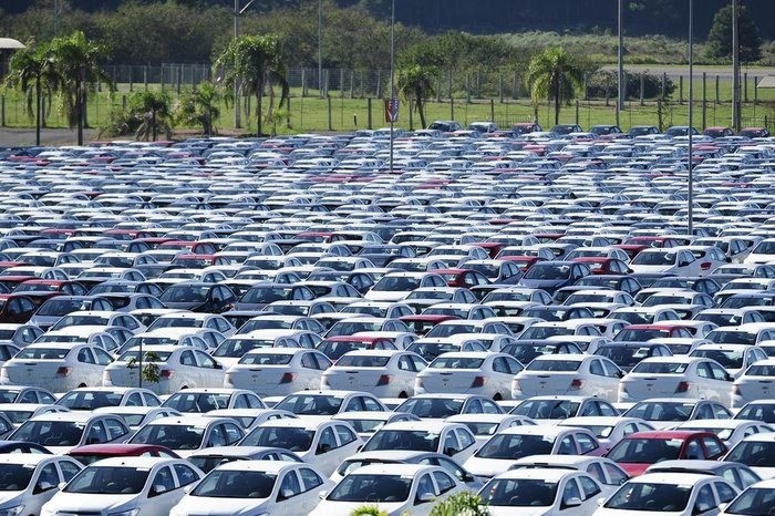 Chevrolet Onix: 2ª geração do carro mais vendido no Brasil cresce e ganha  novo motor - Jornal O Globo