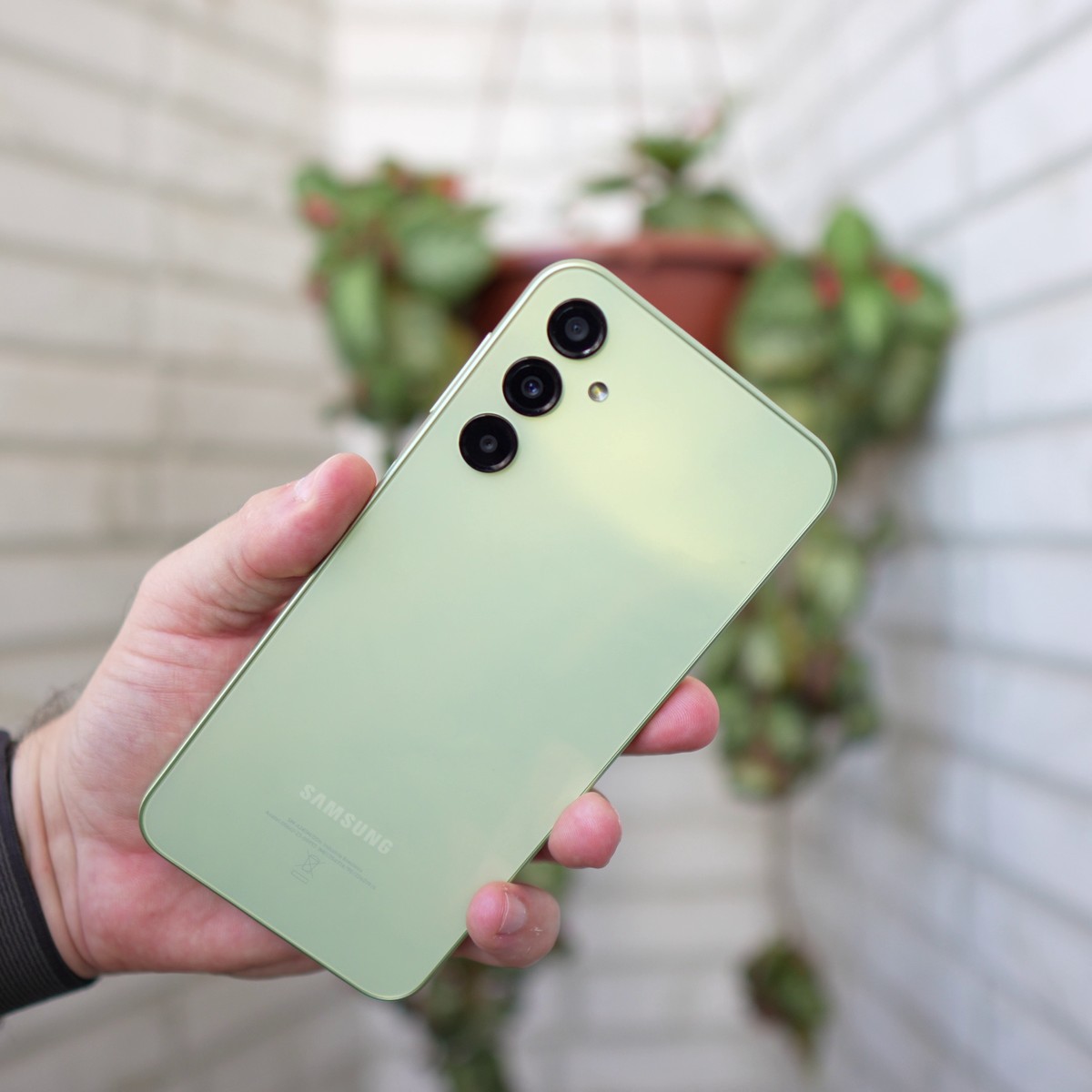 Samsung Galaxy A25 5G aparece em rede varejista revelando specs e
