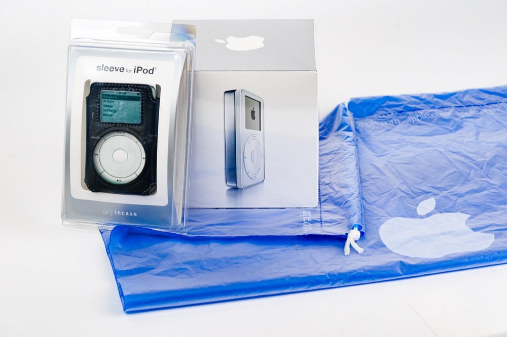 Raridade! Apple iPod de 1ª geração lacrado é vendido por preço