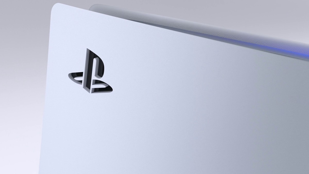 Sony previu revolta dos fãs com o fim dos discos no PlayStation 5 e adota silêncio estratégico