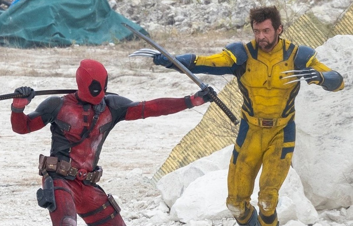 Estrela da Netflix será a vilã em Deadpool 3; Hugh Jackman surge com traje  clássico de Wolverine 