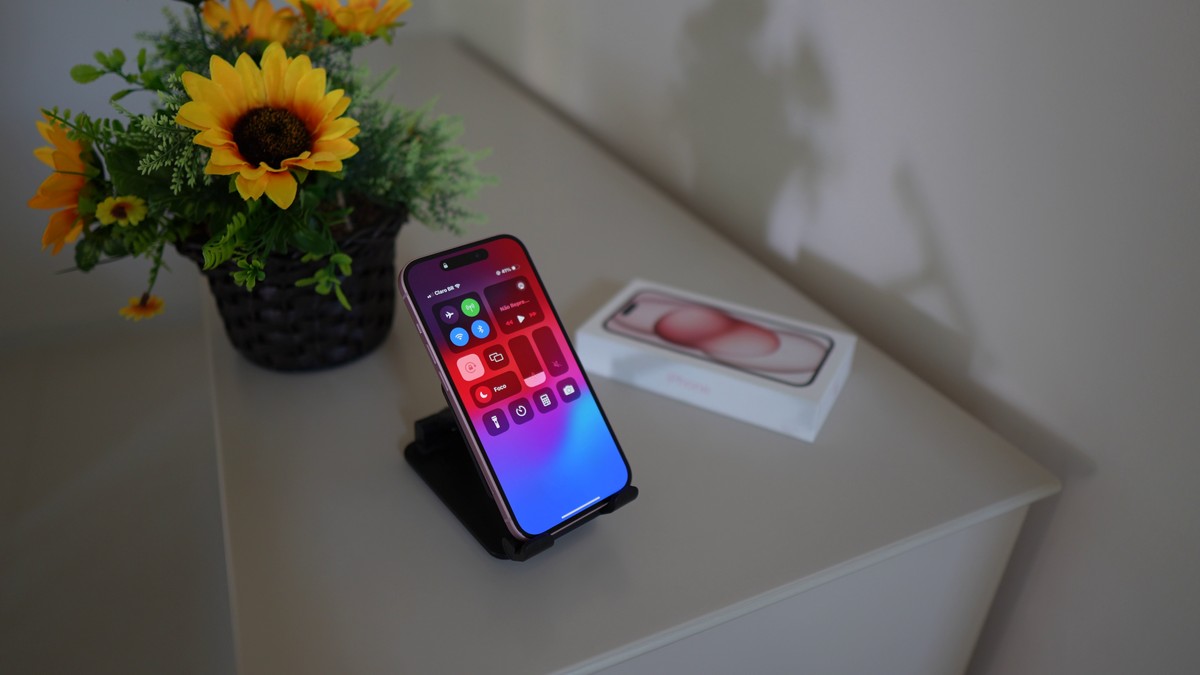 Leilão da Receita Federal em BH traz vários iPhones e Apple Watches mais baratos