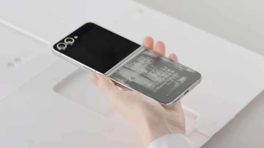 Samsung anuncia Galaxy Z Flip 5 Maison Margiela Edition com novo