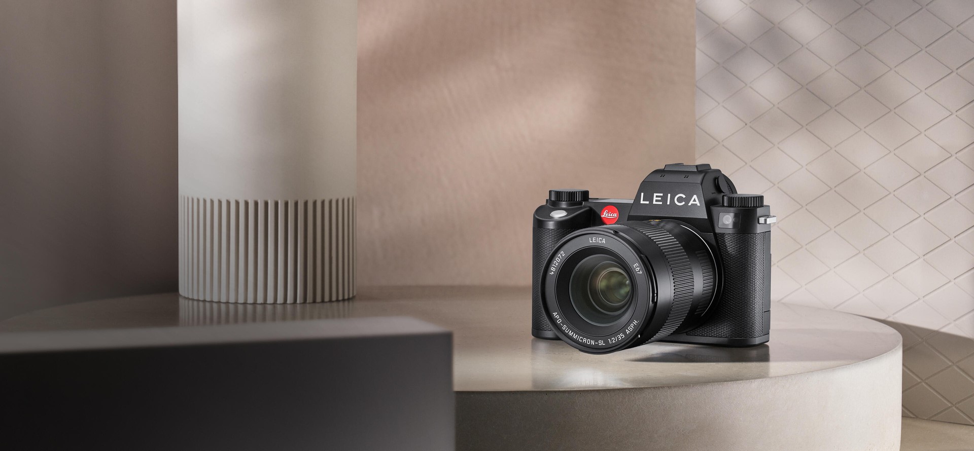 Leica announces SL3 camera, full-frame that improves on its predecessor for R,500