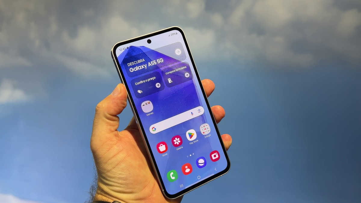 One UI 9: Galaxy A55 entra para programa de testes beta com Android 17