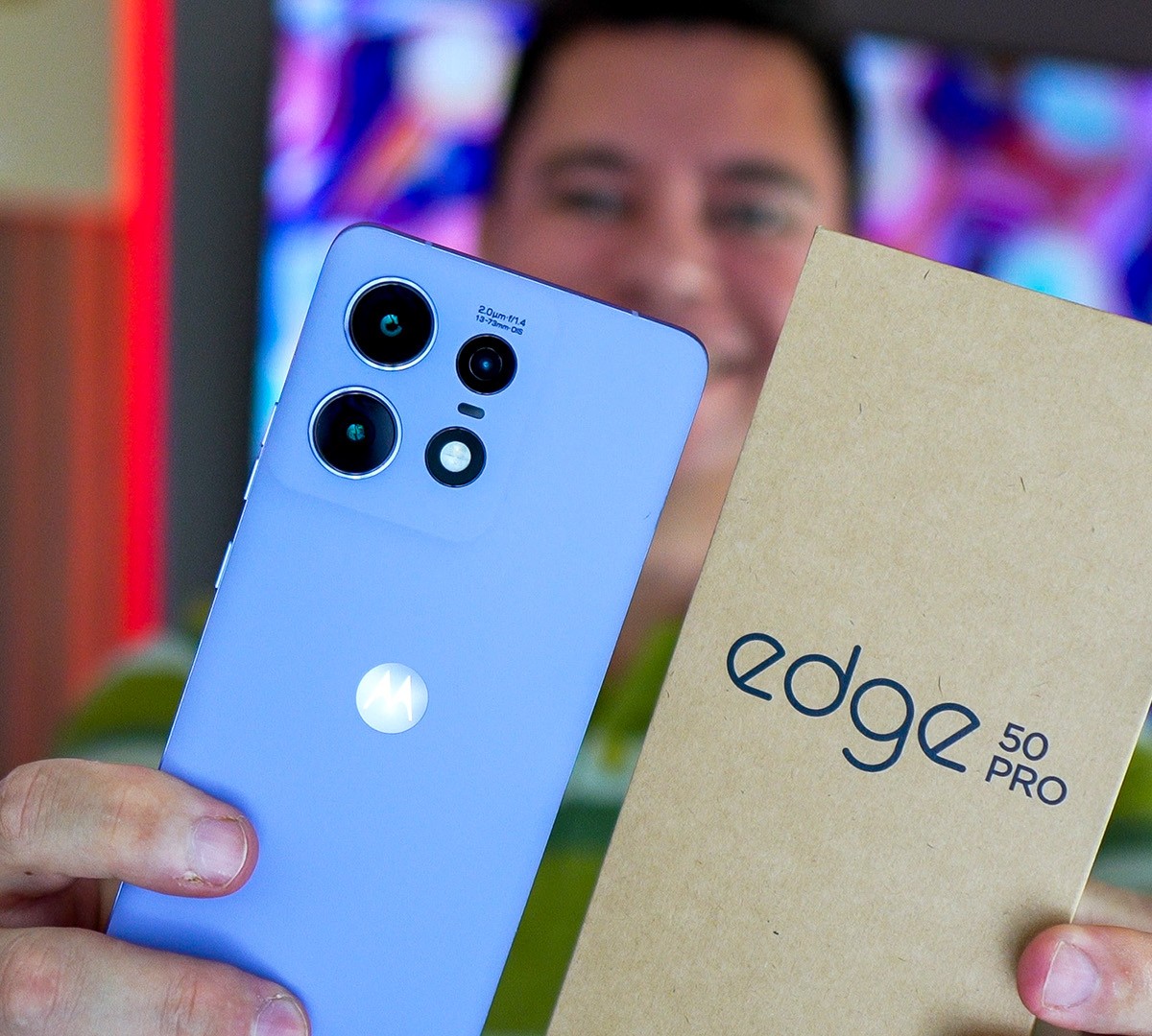 Motorola Edge 50 Pro: porte de top de linha em bom intermediário
