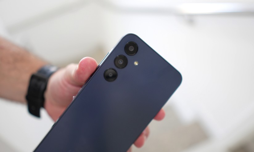 Samsung Galaxy A25 no Mercado Livre: R$ 999 com cupom nesta oferta