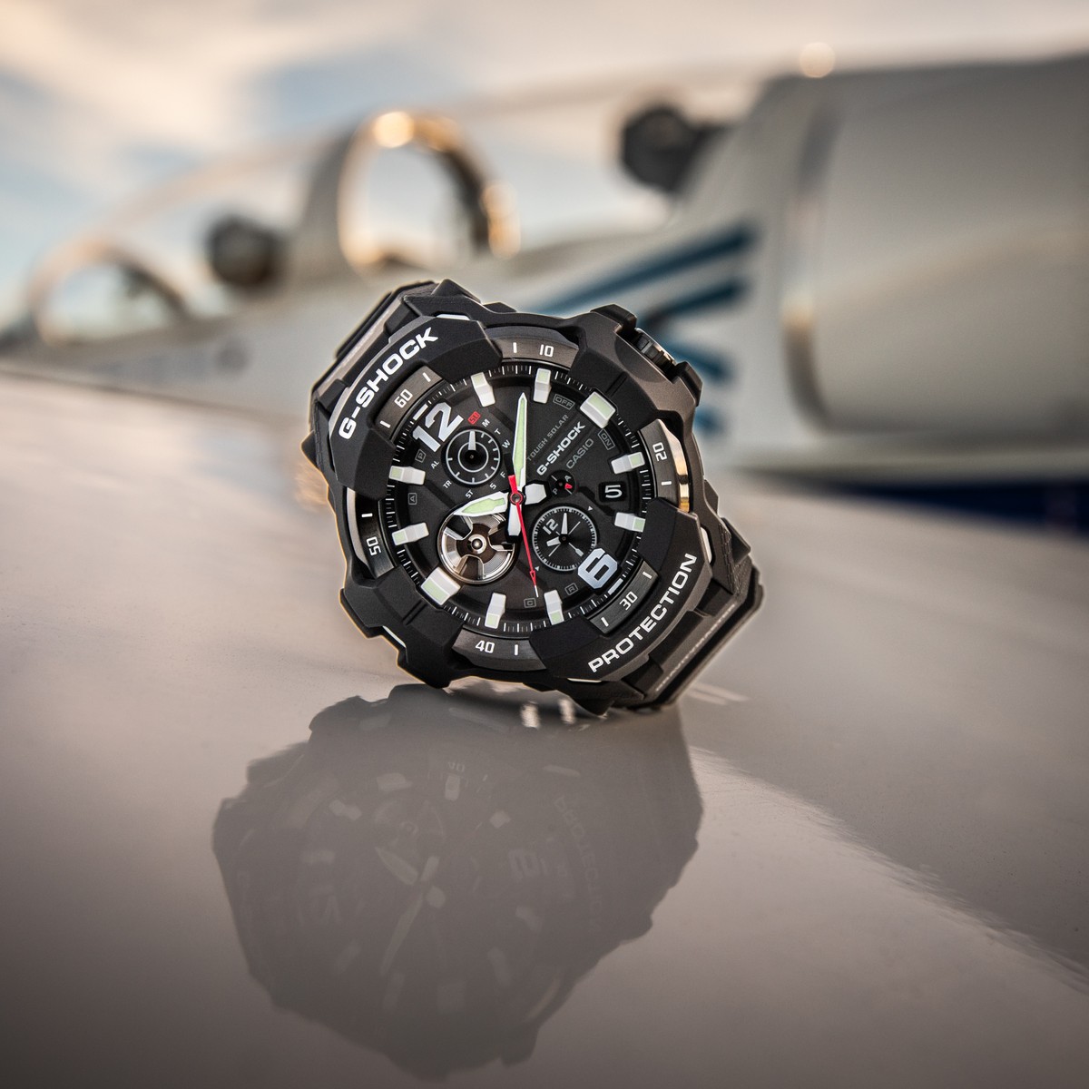 G-Shock lança modelo GR-B300 com elementos inspirados na aviação
