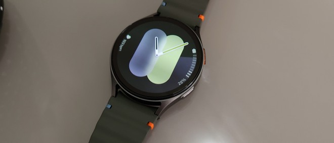 Galaxy Watch 7 de 40 mm surge em ótima oferta com cupons somados