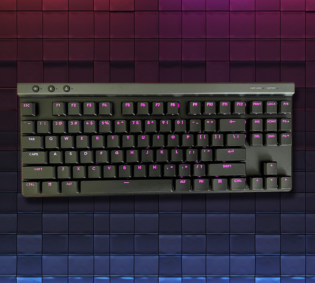 Logitech G515 Lightspeed TKL: um ótimo teclado gamer de perfil
