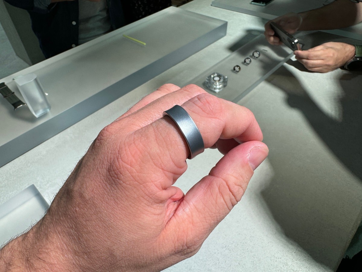 Samsung trabalha em anel inteligente que te ajuda a escovar os dentes