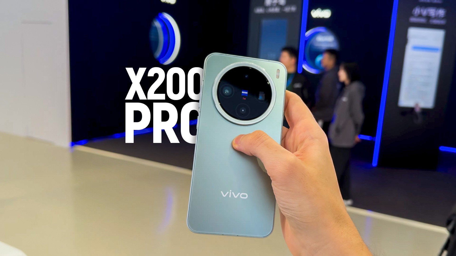 Vivo X200 Pro: Android 15 and Dimensity 9400 to beat other top | Hands-On Video