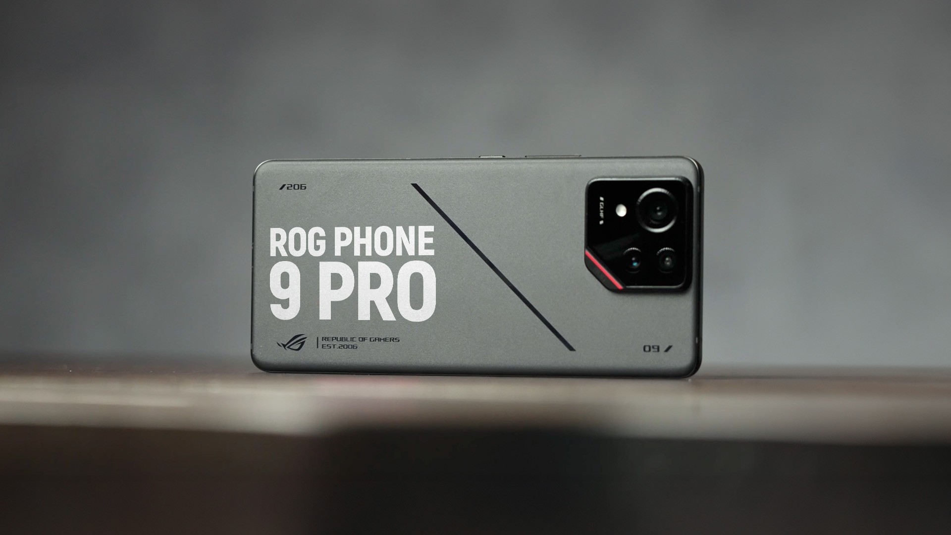 735190?w=1920&h=1080